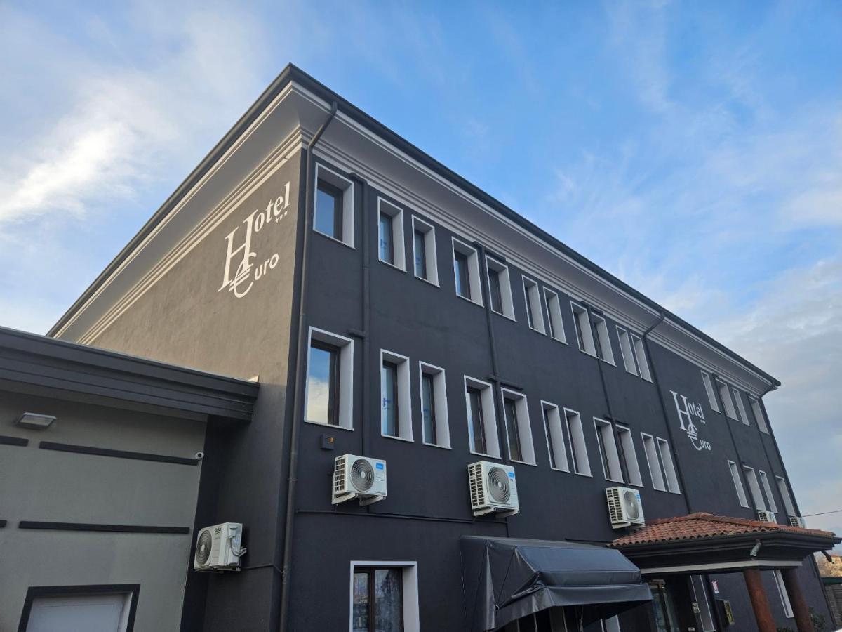 Hotel Euro Castegnato Exteriör bild